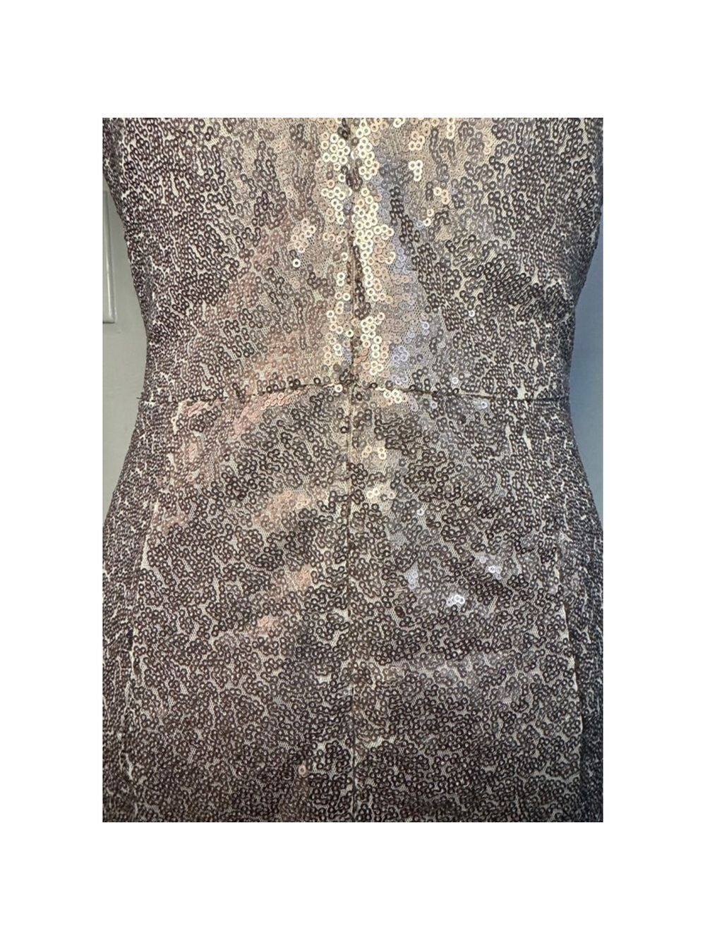 Women's Lulus Gold Sequin V-Neck Cocktail Dress Size M - Picture 7 of 9